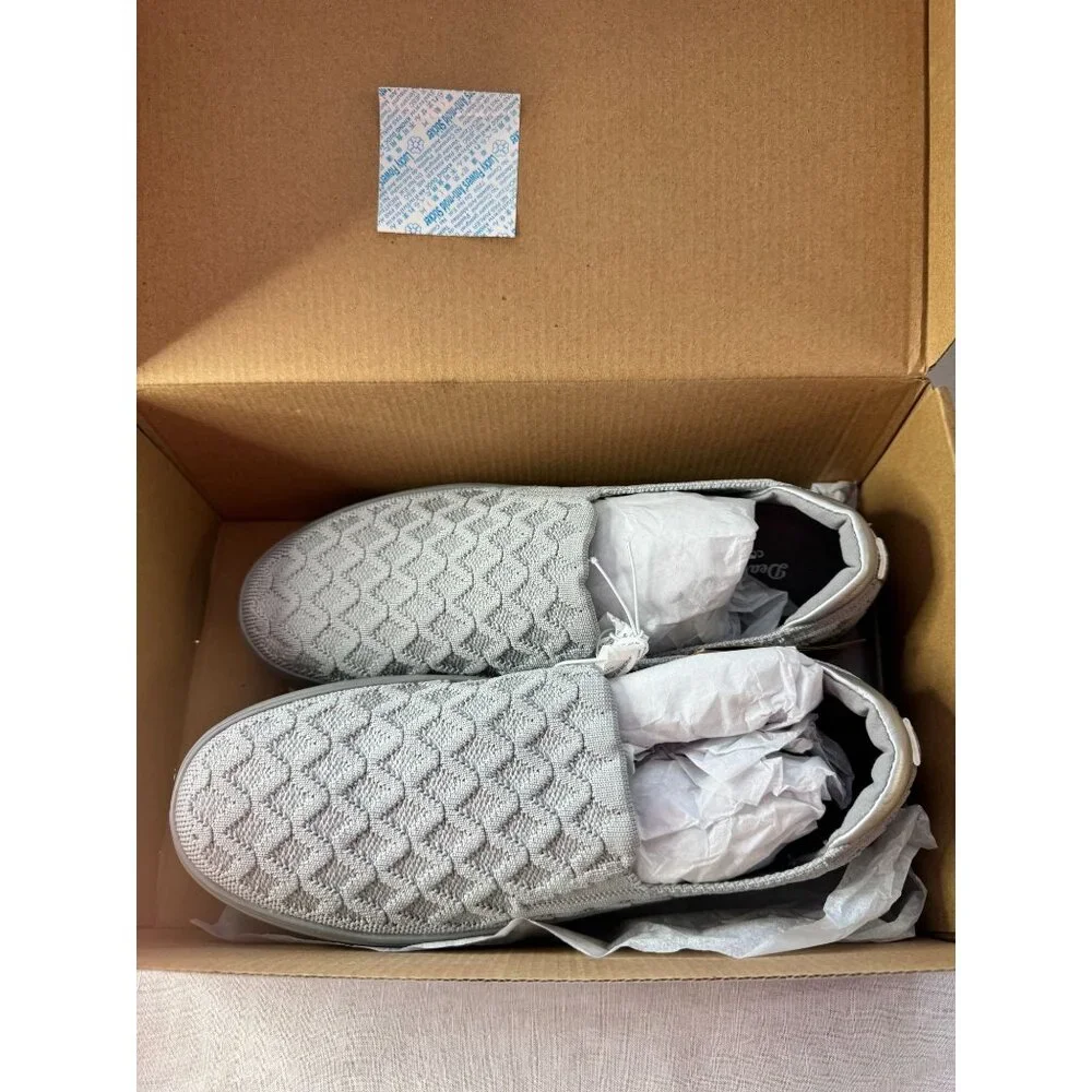 Women’s Lightweight Slip-On Sneakers in Light Gray - Picture 2 of 5